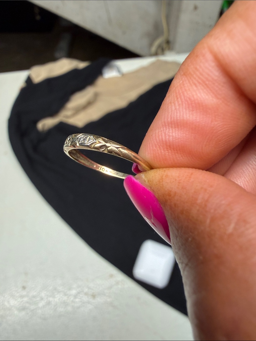 Vintage Silver Floral Engraved Band - Picture 8 of 8